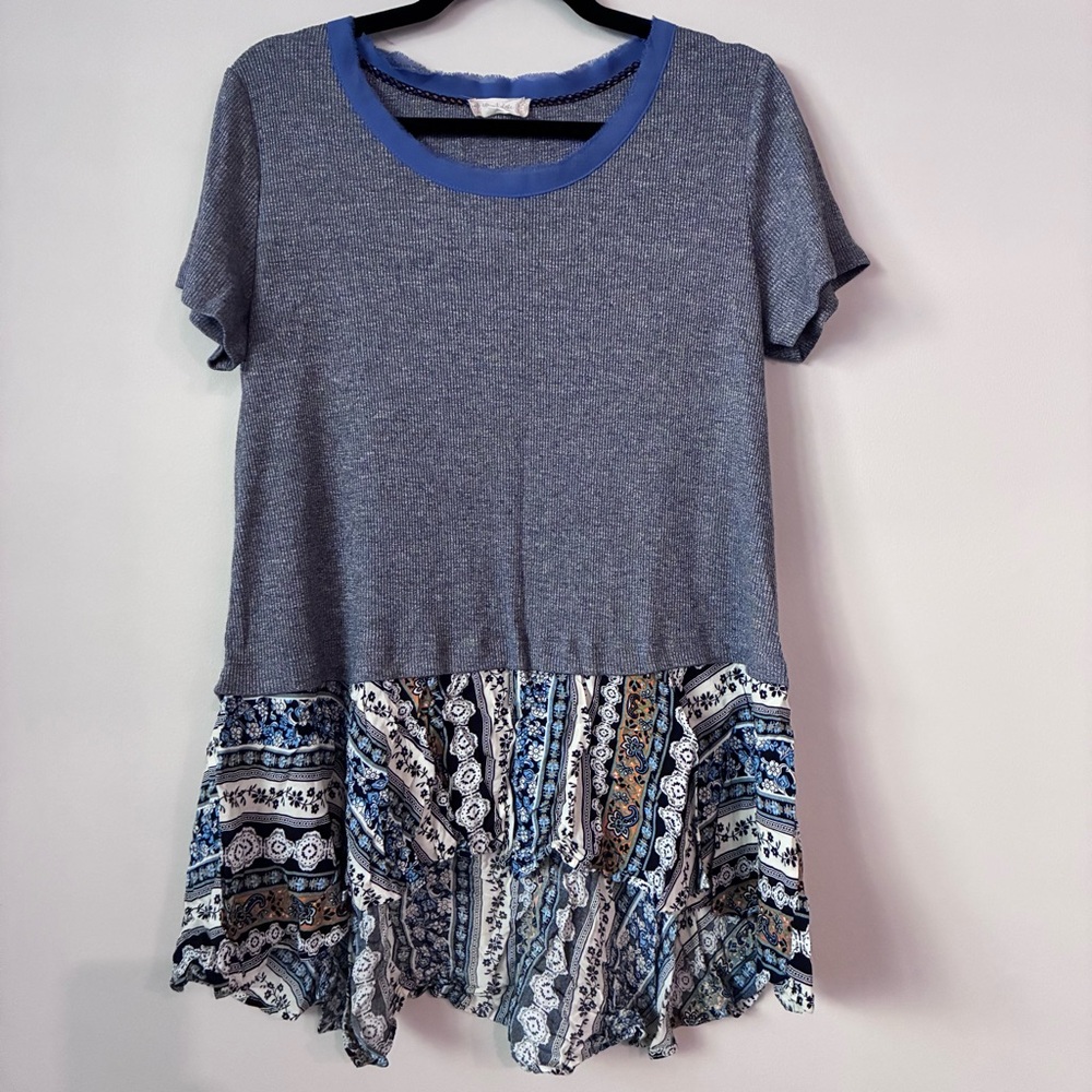Altar'd State Blue and Gray Short Sleeve Top with Patterned Hem